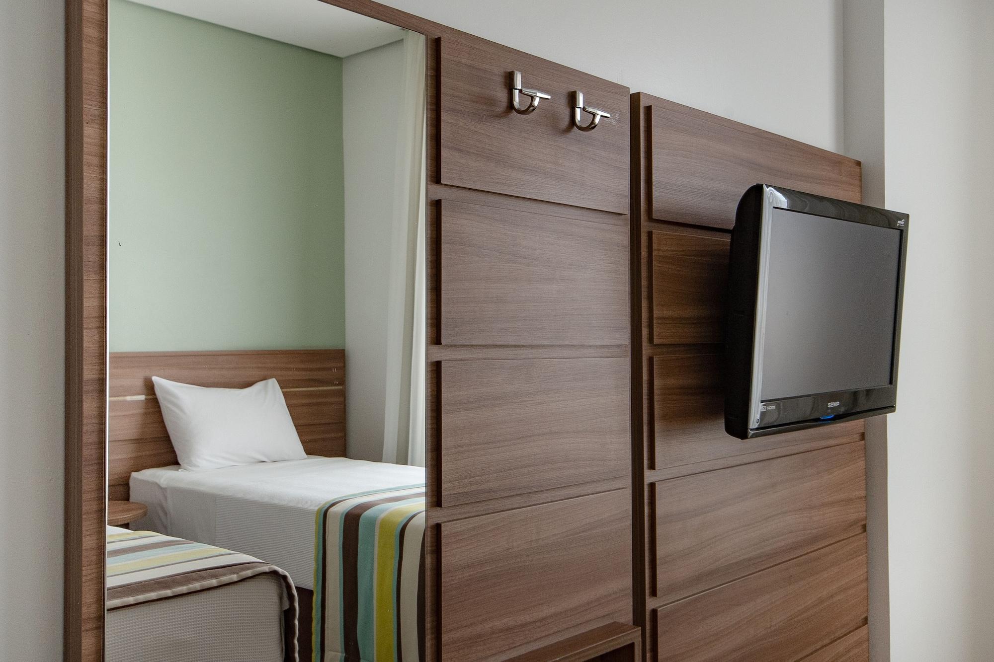 Express Vieiralves Hotel 3*