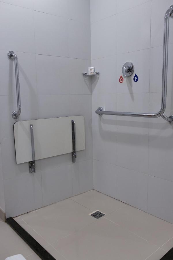 Hotel Express Vieiralves