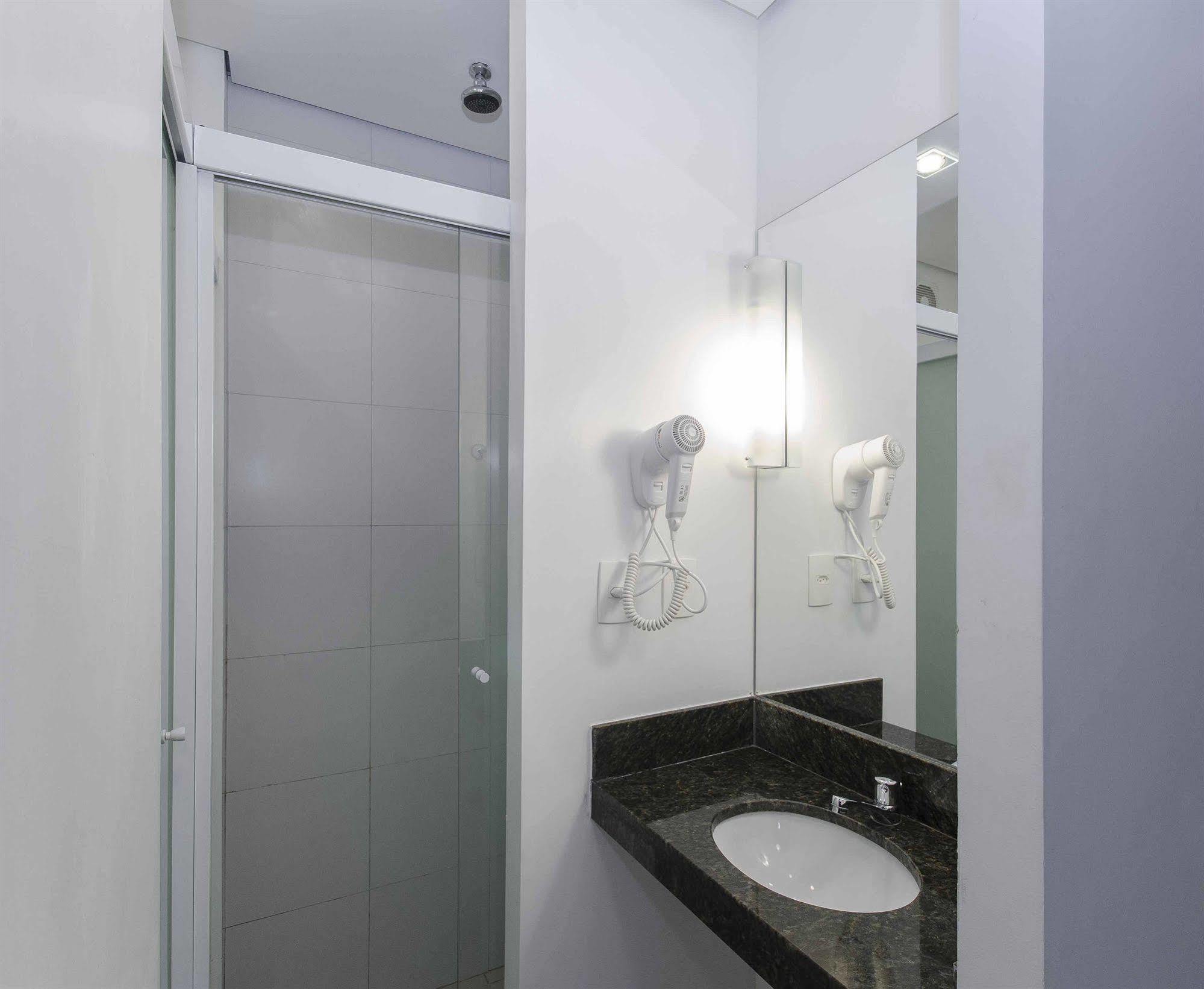Express Vieiralves Hotel 3*